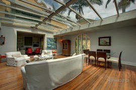 リビング,天井,ガラス張り,天窓,サンルーム,シェード,カーテン,開放感