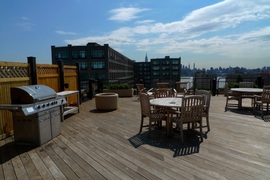 屋上,ウッドデッキ,バーベキューグリル