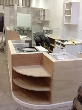 キッチン,カウンター,デザイン,丸い,角,対面型,雰囲気