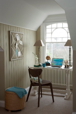 ワークスペース,書斎,小さな,隙間,ワークデスク,窓,雰囲気,オイルヒーター,包まれ感