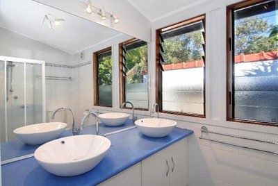 バスルーム,窓,遊び心