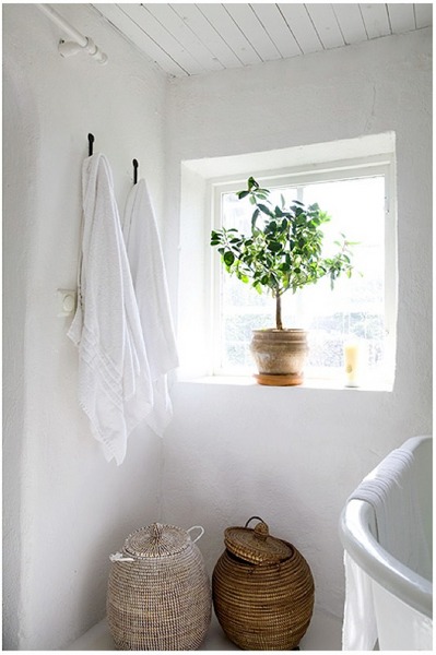 浴室,出窓,開放感